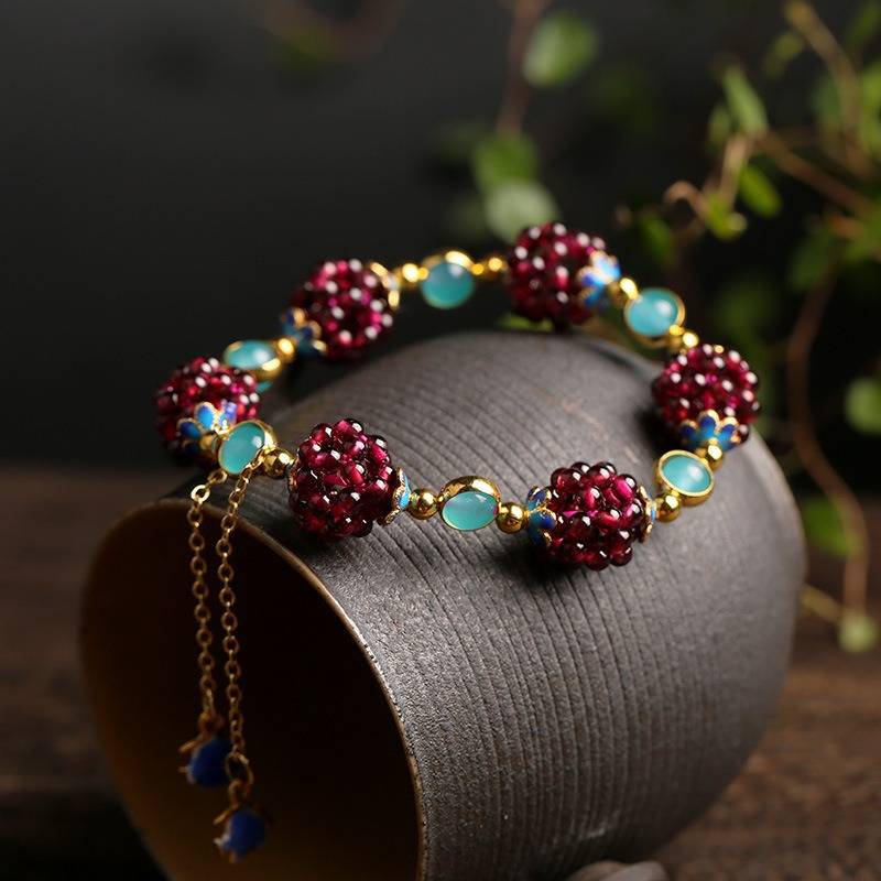 Armband met Natuurlijke Steen en Bessen