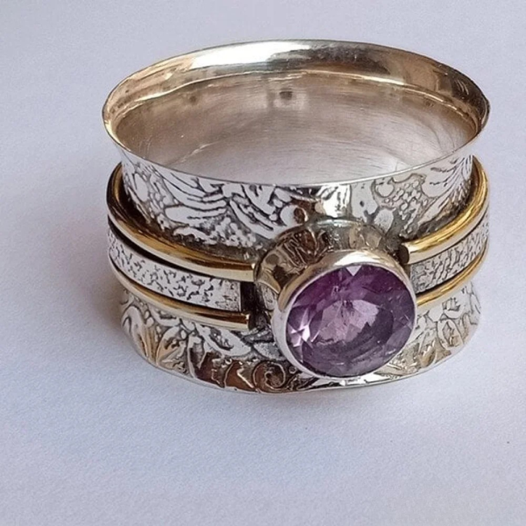 Boheemse kristallen meditatie ring.