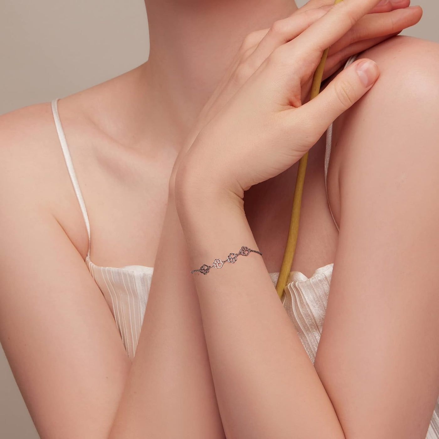 Zilveren hondenpootafdruk armband