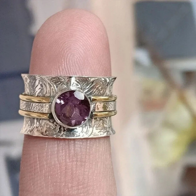 Boheemse kristallen meditatie ring.
