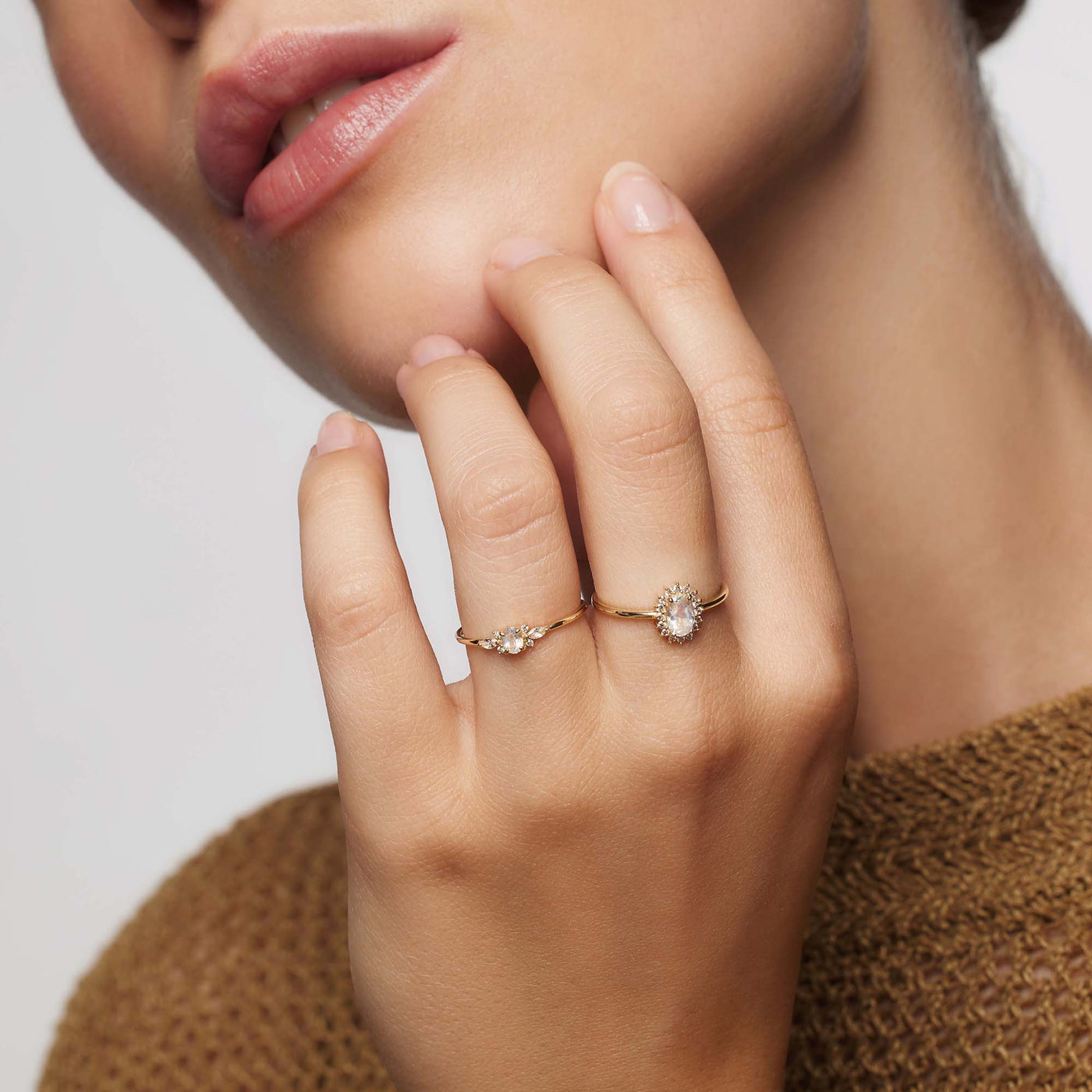 Maansteenring van Sofies Atelier