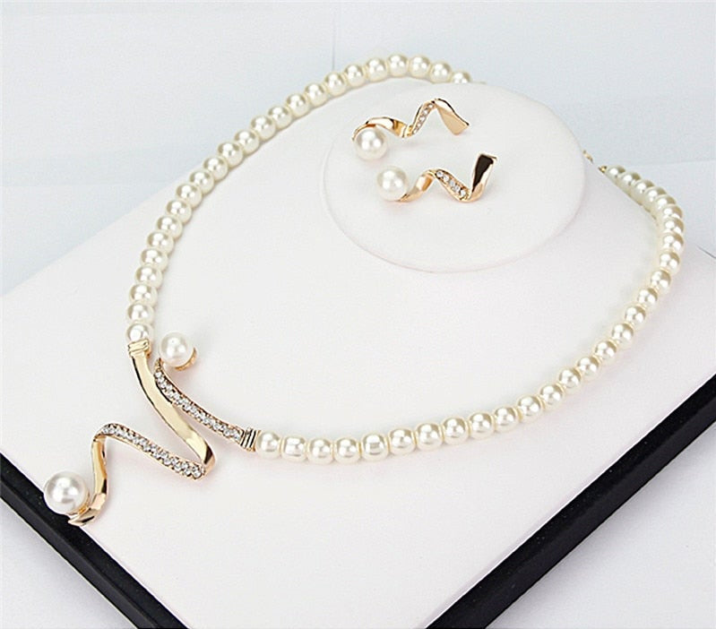 Aya™ | Ketting en Oorbellen Set