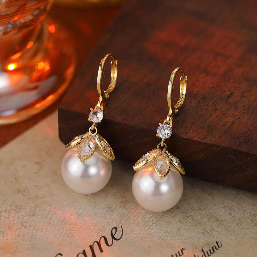 Emily gouden pareloorbellen