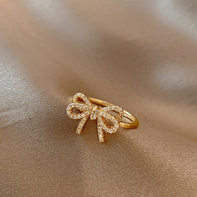 Henrietta ring met gouden band