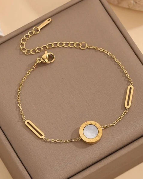 Belinda gouden maansteen armband