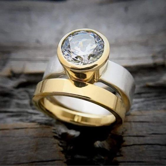 Ingelegd glas gouden ring.