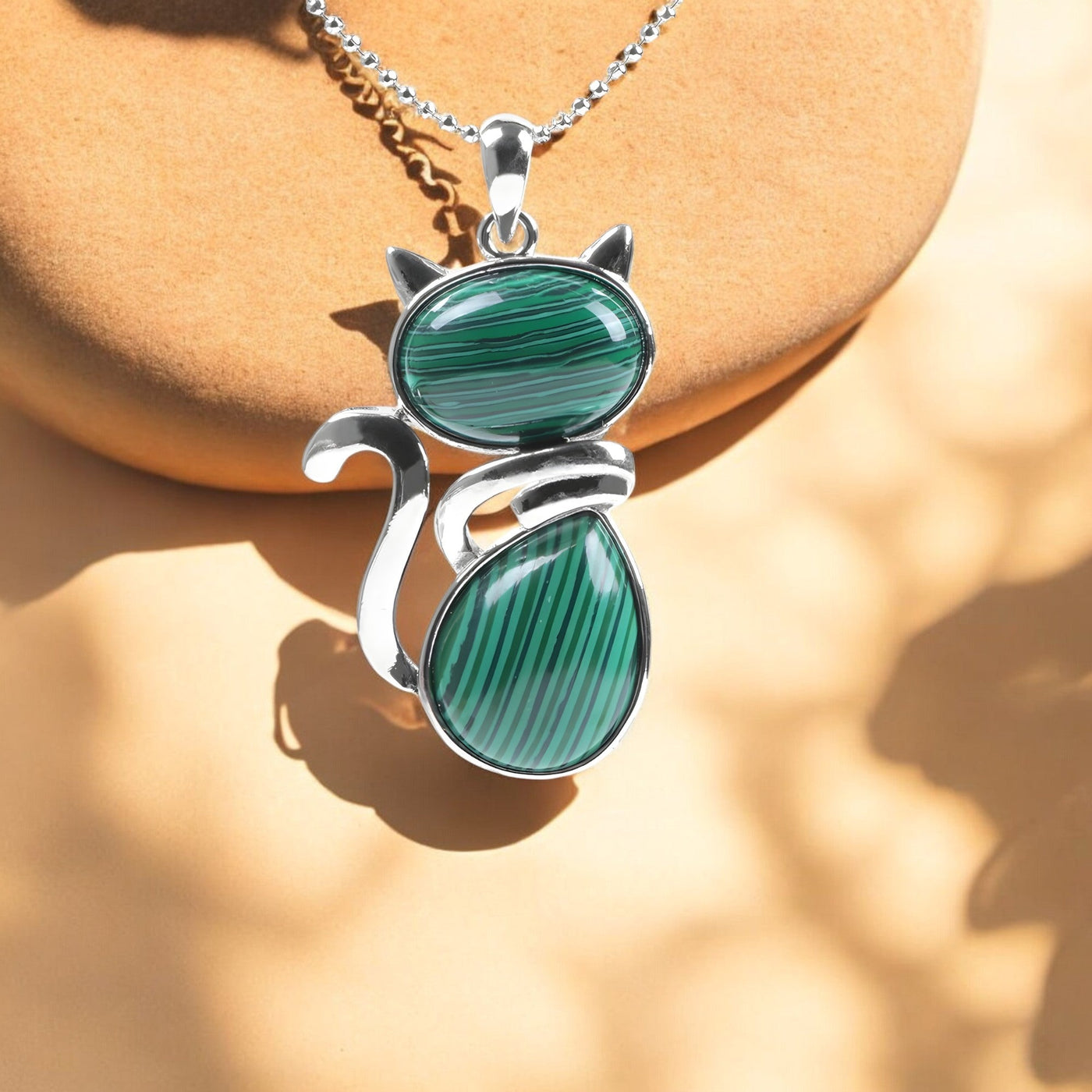 Ketting met kattenhanger van natuursteen