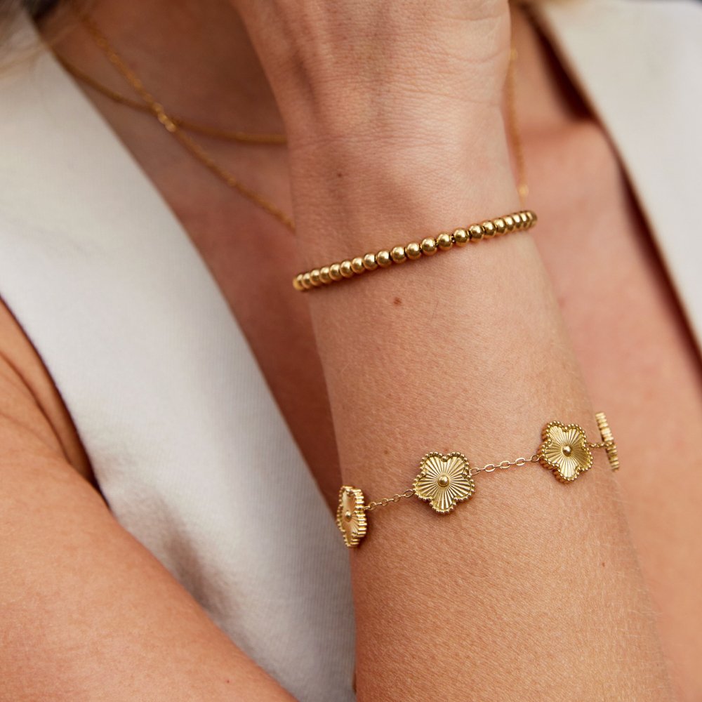 Nila elegante gouden armband met parels
